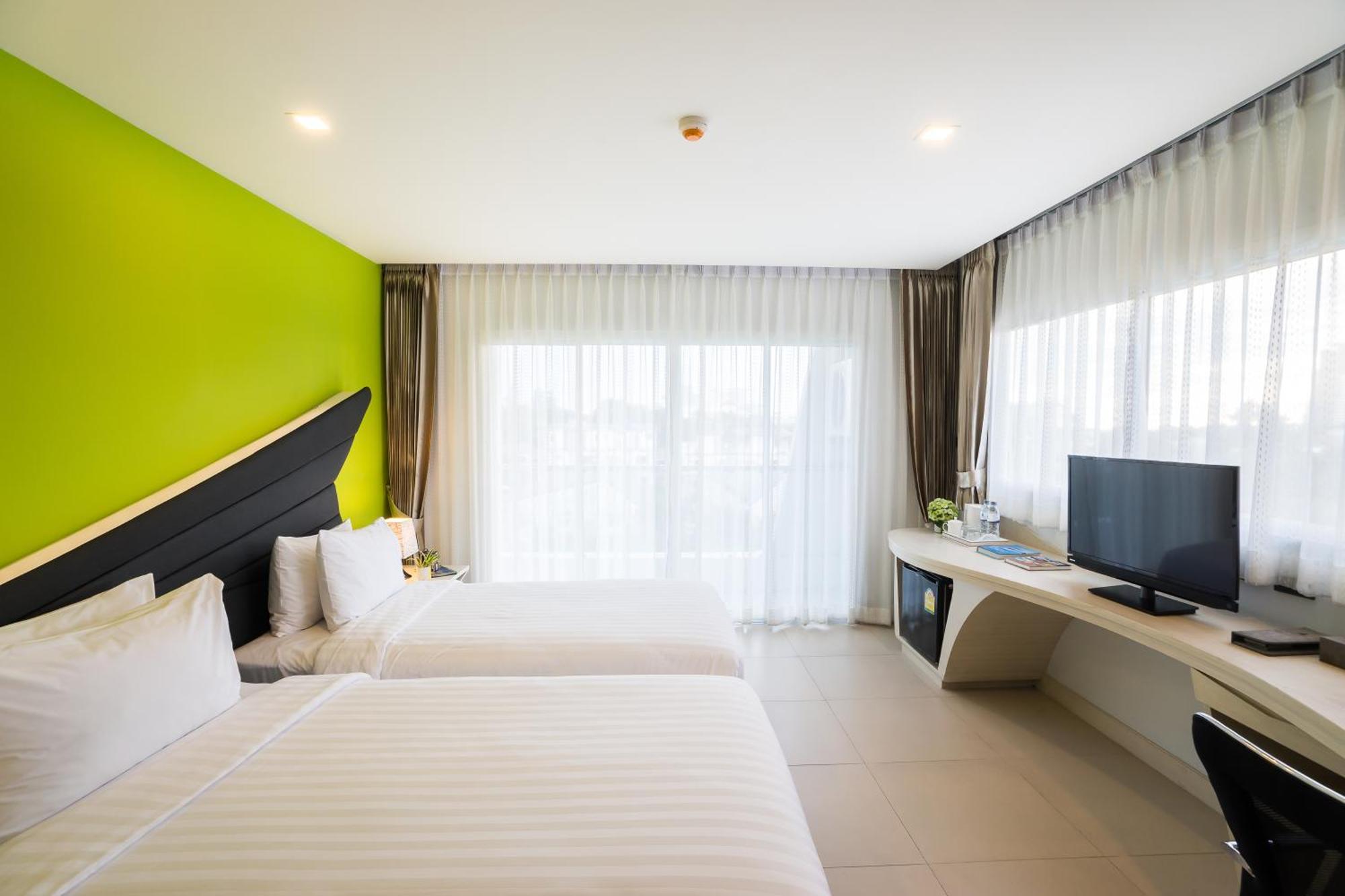 Blue Boat Hotel Jc Pattaya Zewnętrze zdjęcie