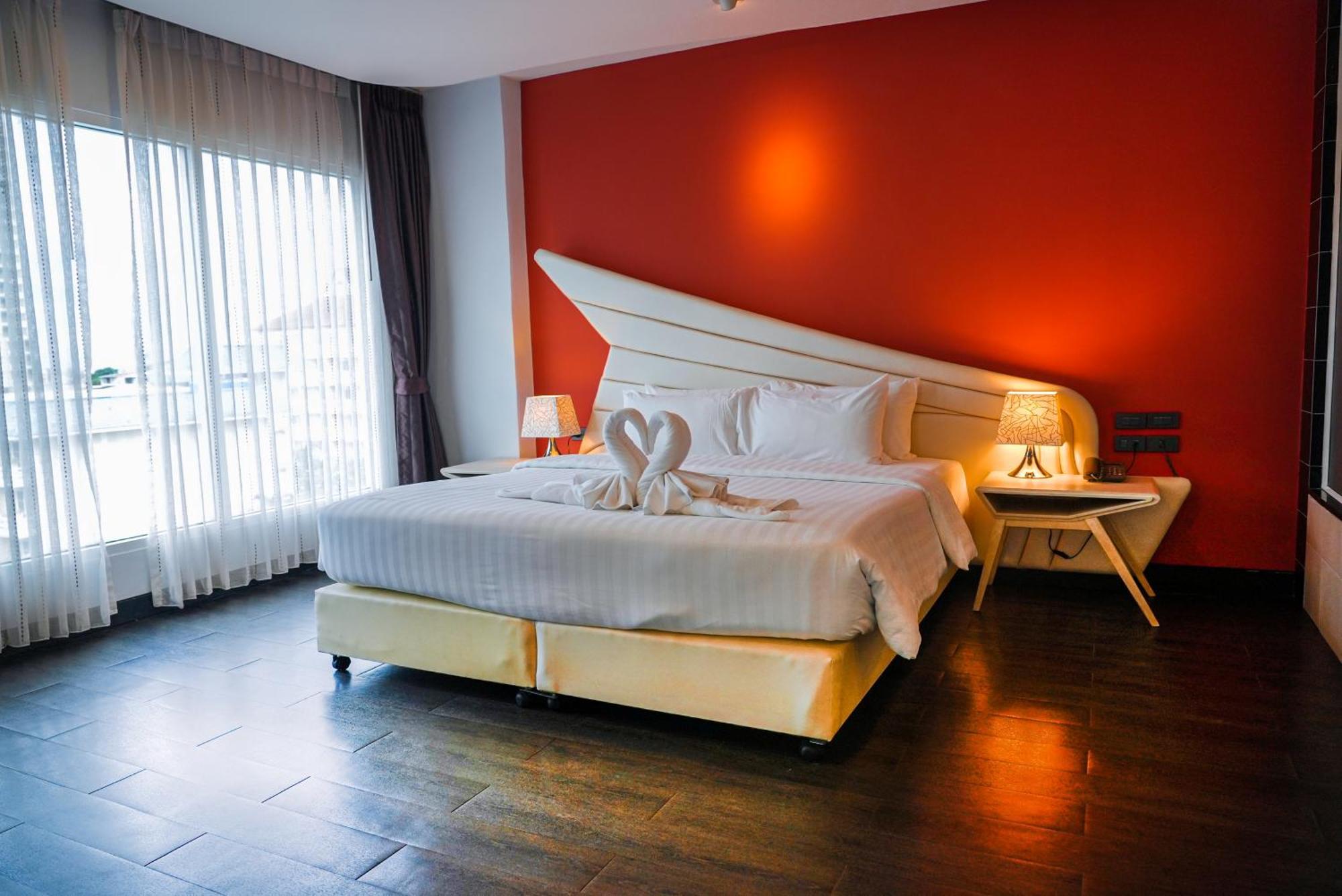 Blue Boat Hotel Jc Pattaya Zewnętrze zdjęcie