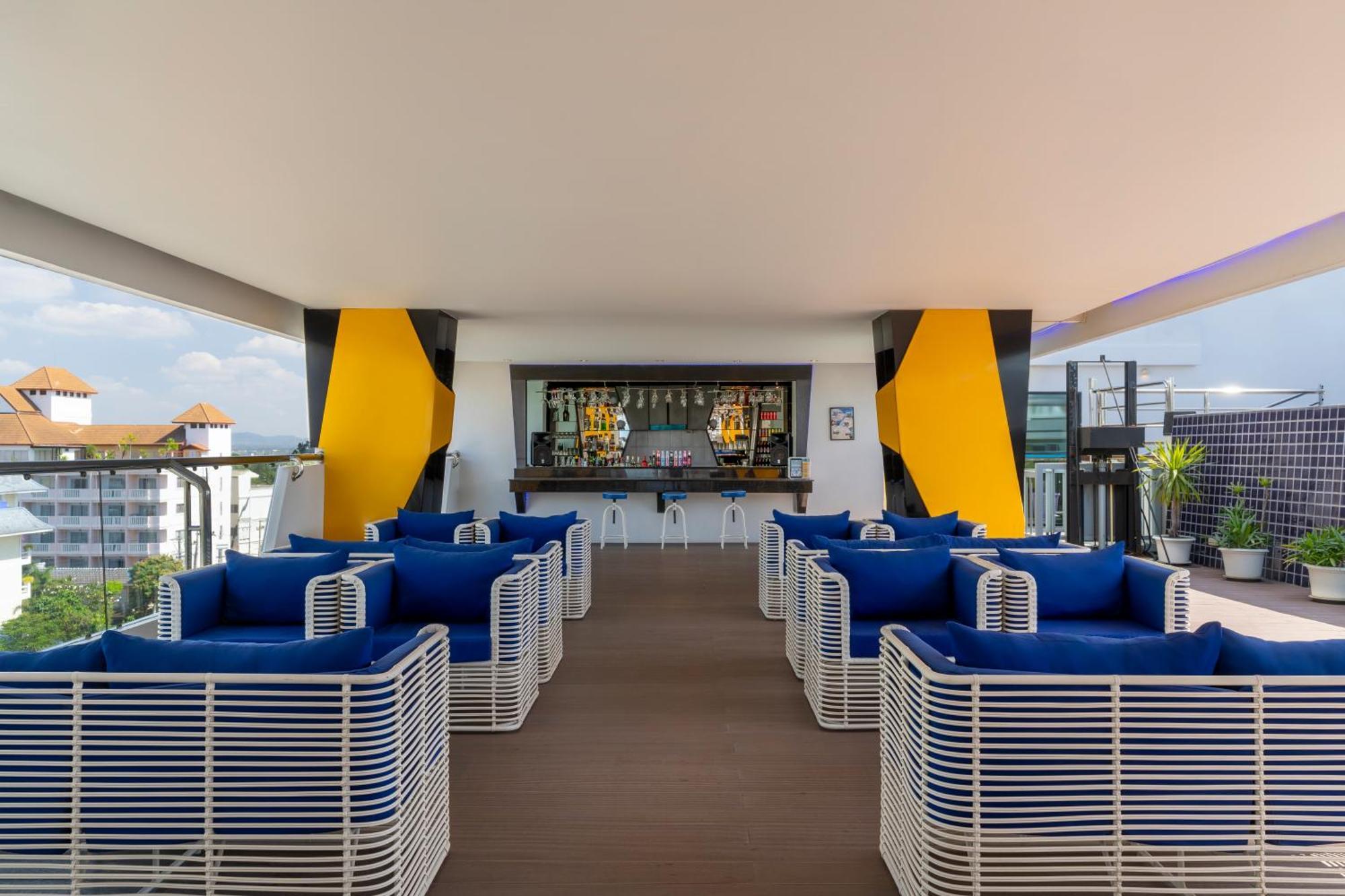 Blue Boat Hotel Jc Pattaya Zewnętrze zdjęcie